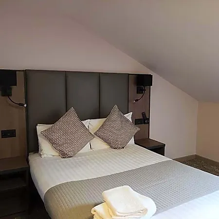 Corn Mill Hotel 3*
