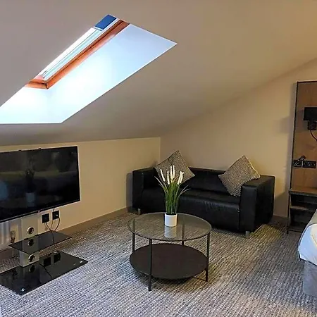 Corn Mill Hotel Leeds (West Yorkshire)