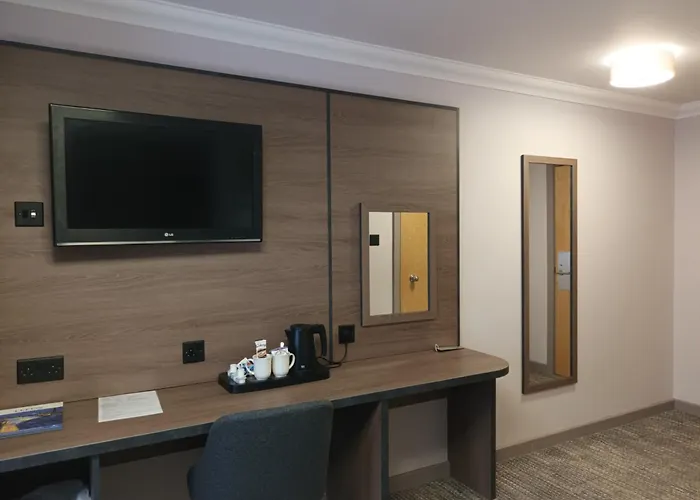 Corn Mill 3* Leeds (West Yorkshire)