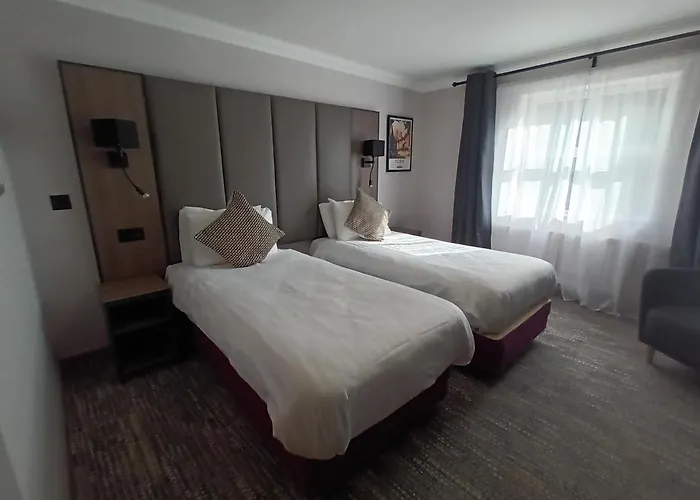 Corn Mill 3* Leeds (West Yorkshire)